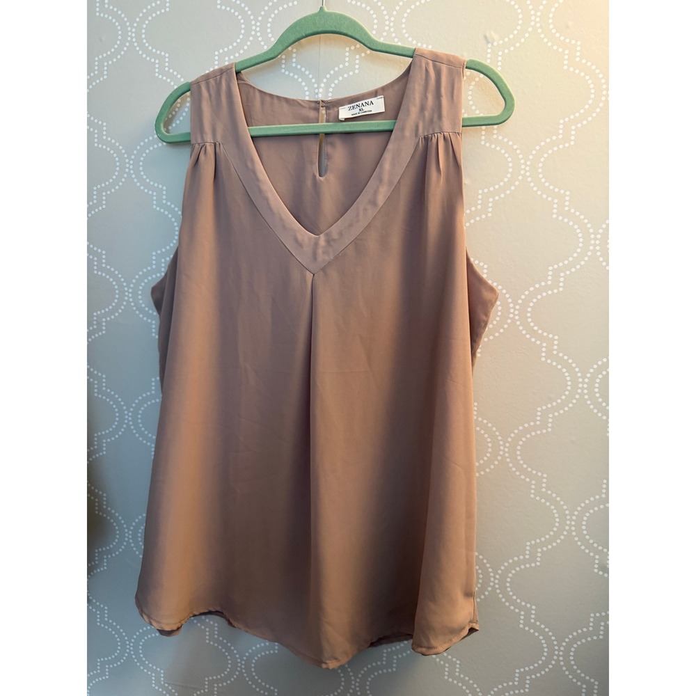 Zenana V-Neck Sleeveless Pleated Flowy Blouse Tan XL - Picture 2 of 9